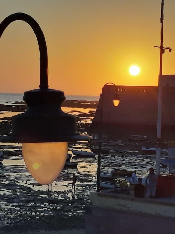 Acogedor Y Luminoso Apartamento Daire Cádiz Dış mekan fotoğraf